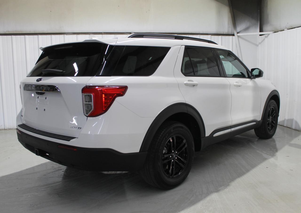 Ford Explorer XLT 4WD 2023