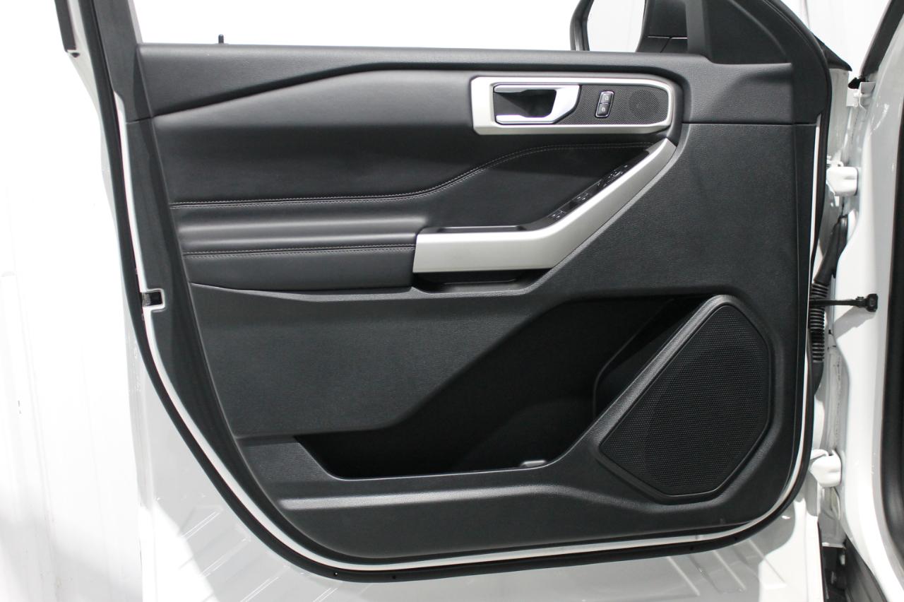 Ford Explorer XLT 4WD 2023