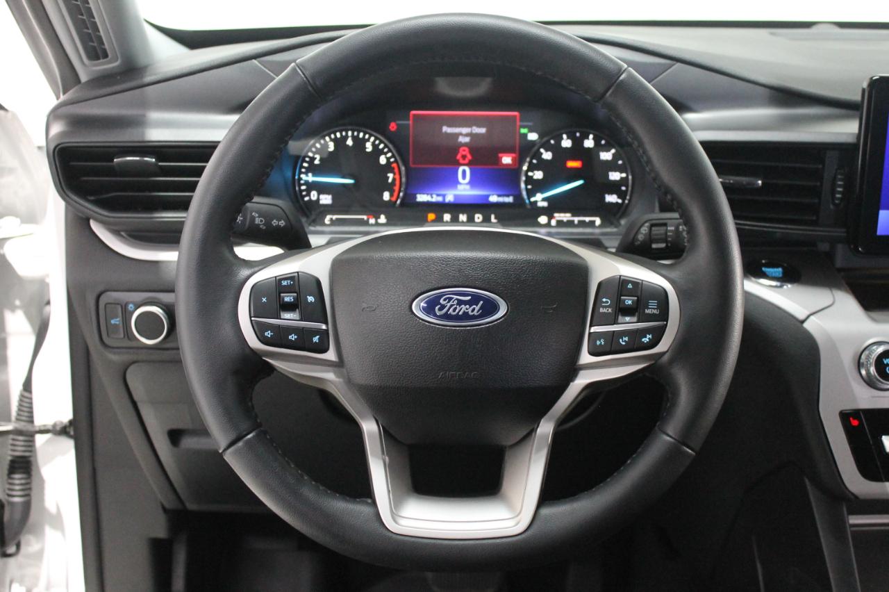 Ford Explorer XLT 4WD 2023