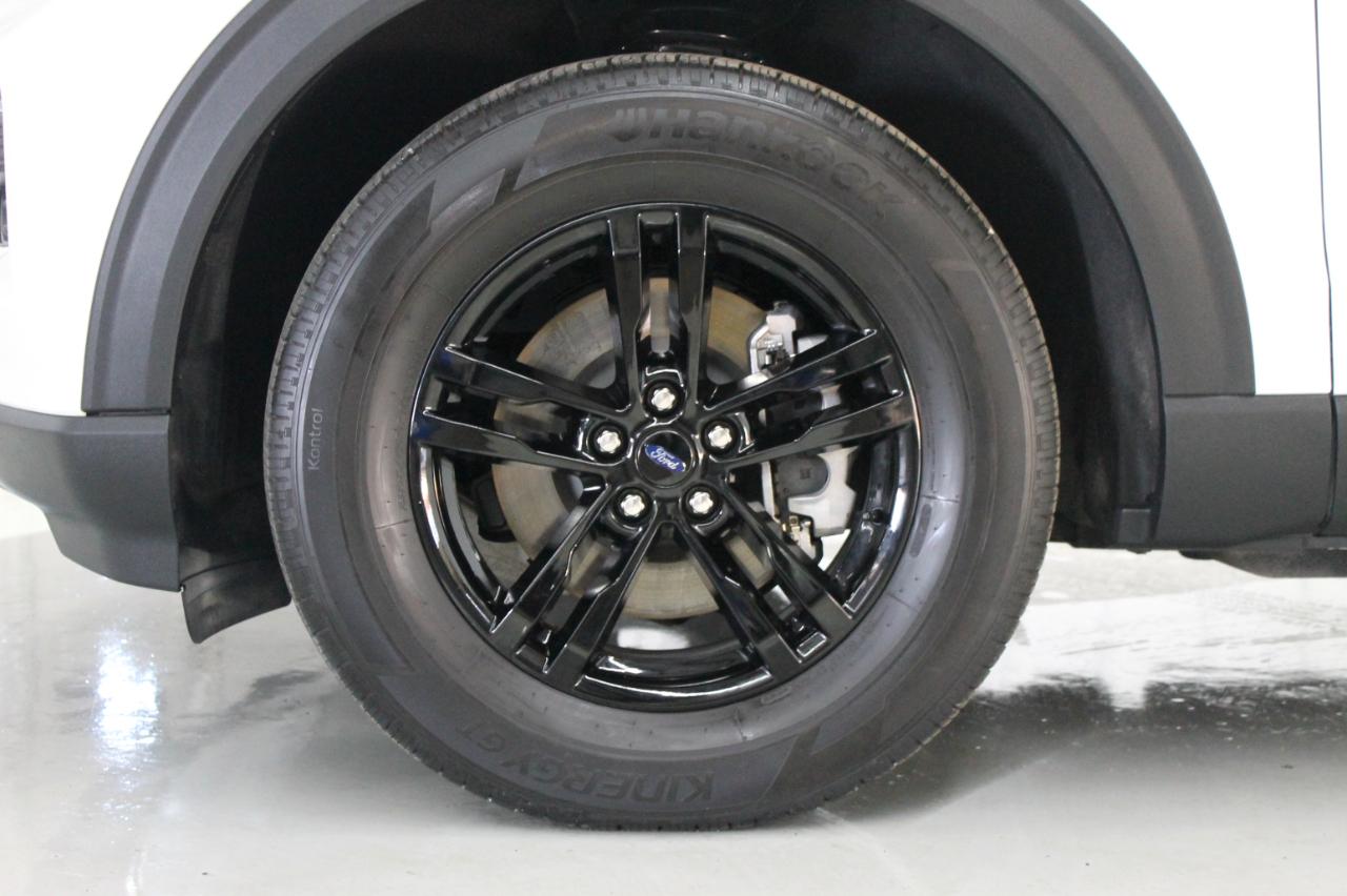 Ford Explorer XLT 4WD 2023