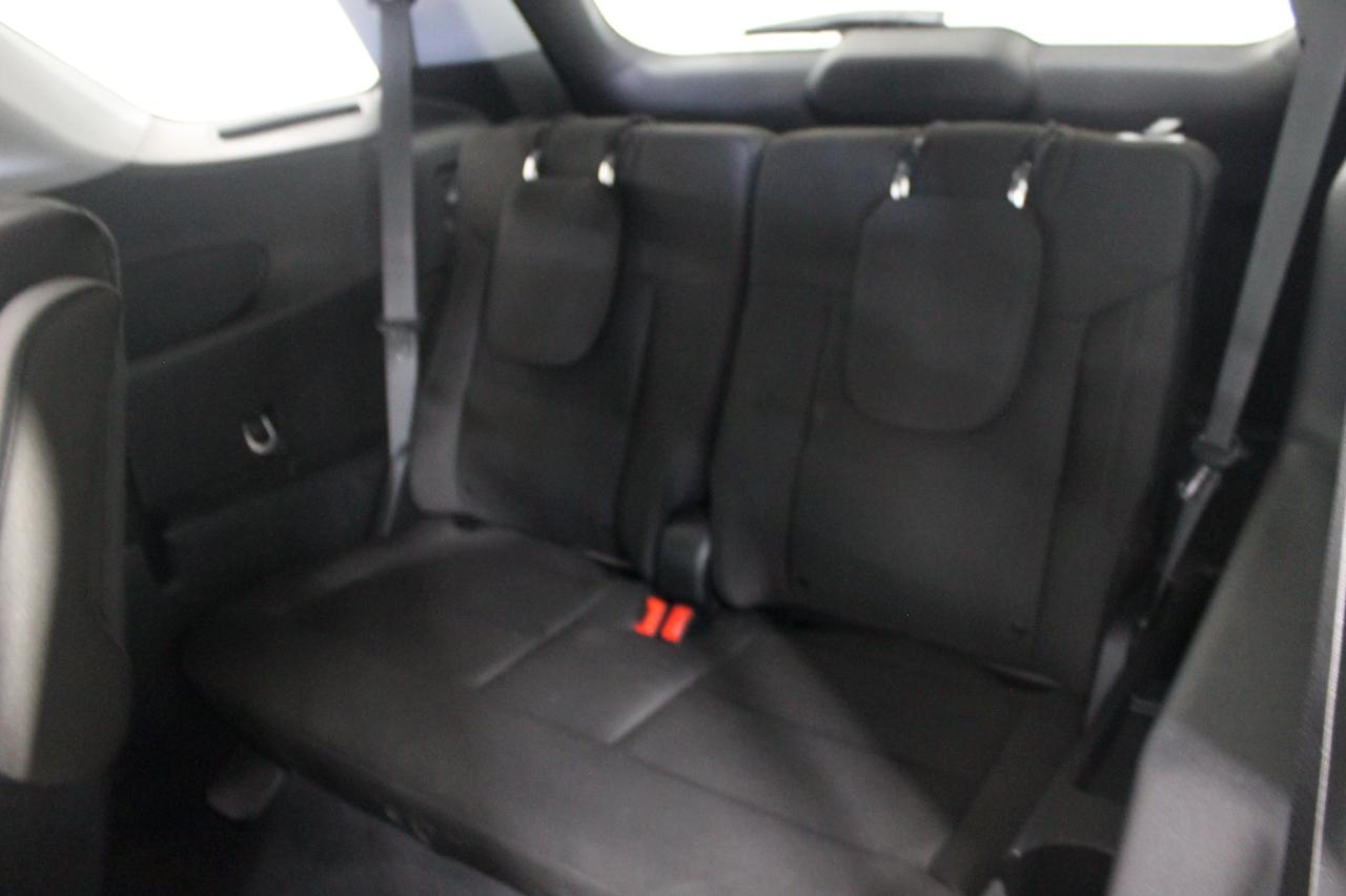 Ford Explorer XLT 4WD 2023