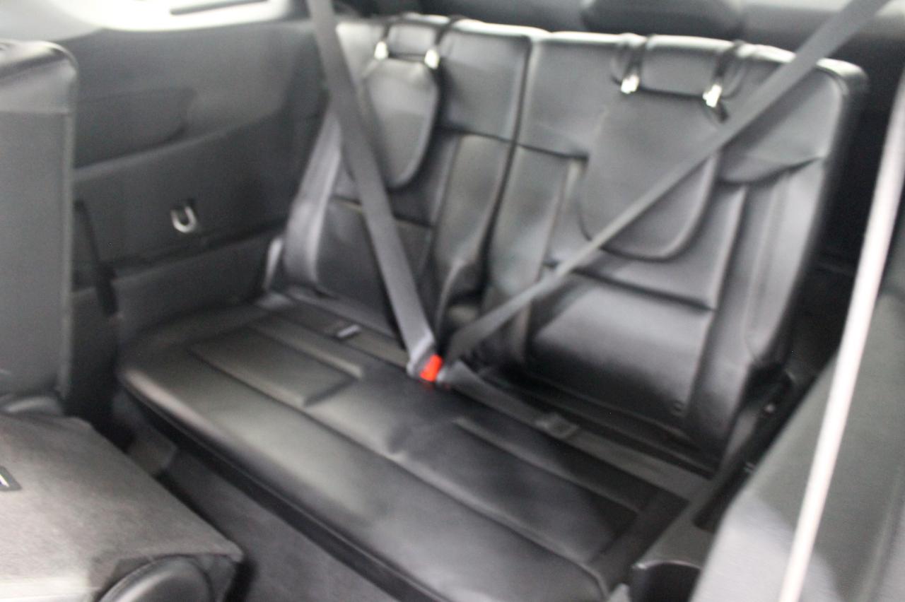 Ford Explorer Limited RWD 2023