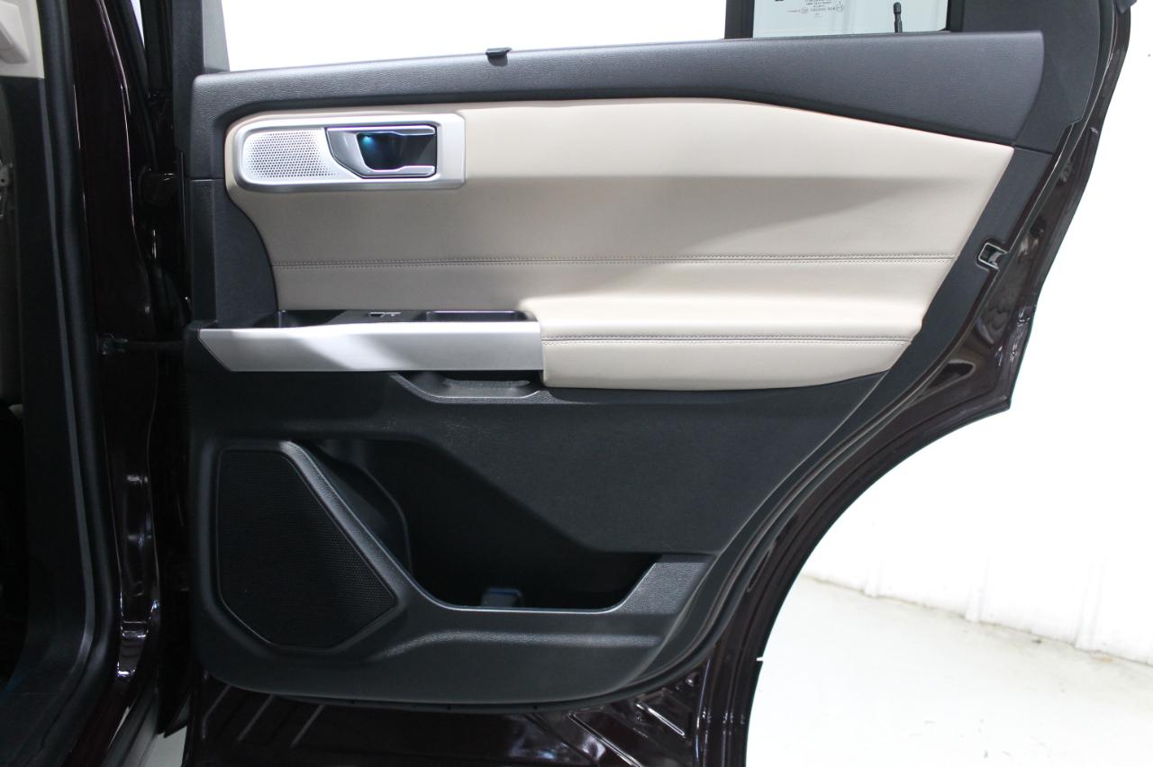 Ford Explorer Limited RWD 2023