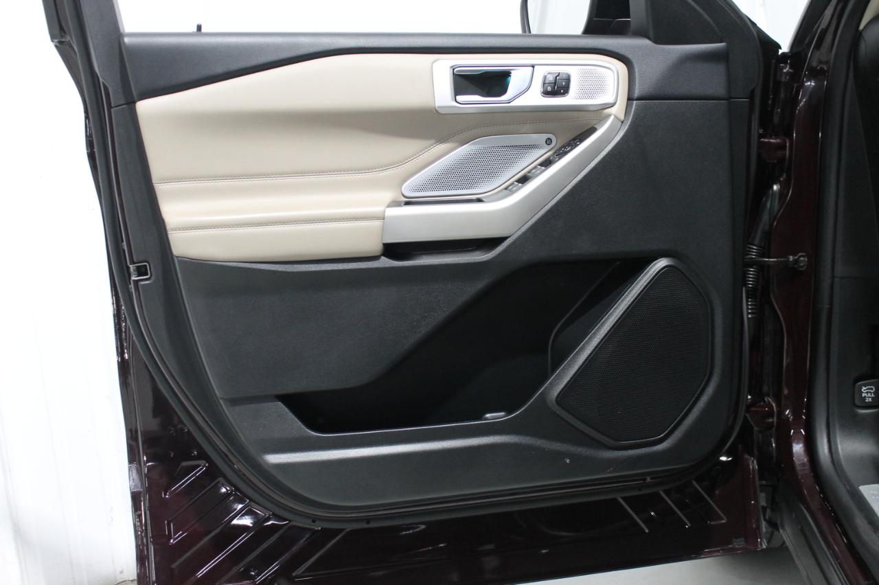 Ford Explorer Limited RWD 2023