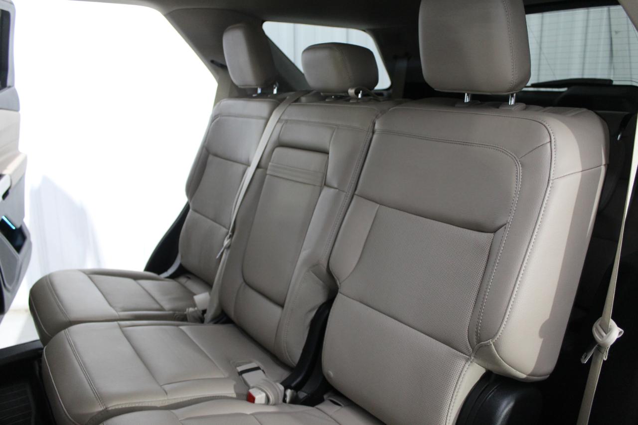 Ford Explorer Limited RWD 2023