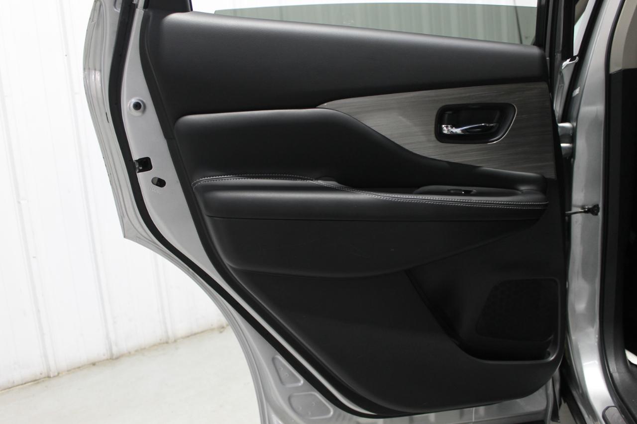 Nissan Murano FWD Platinum 2017