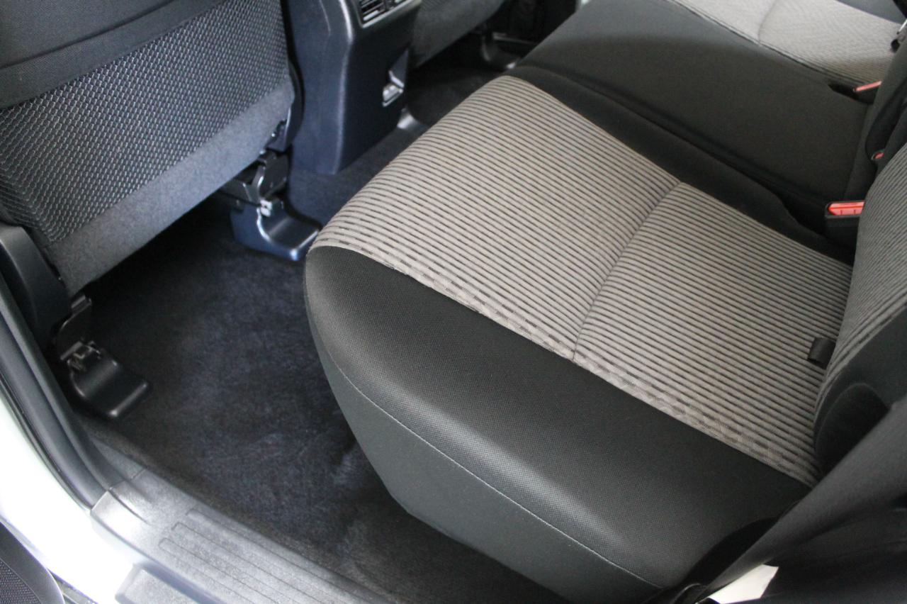 Toyota 4Runner SR5 4WD 2024