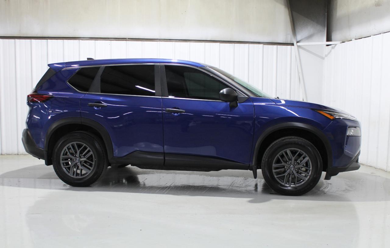 Nissan Rogue FWD S 2022