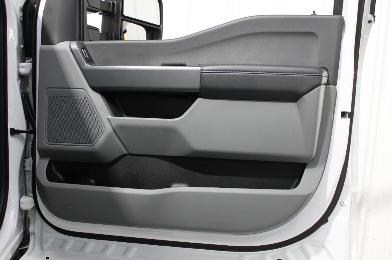 Ford Super Duty F-350 SRW  2023