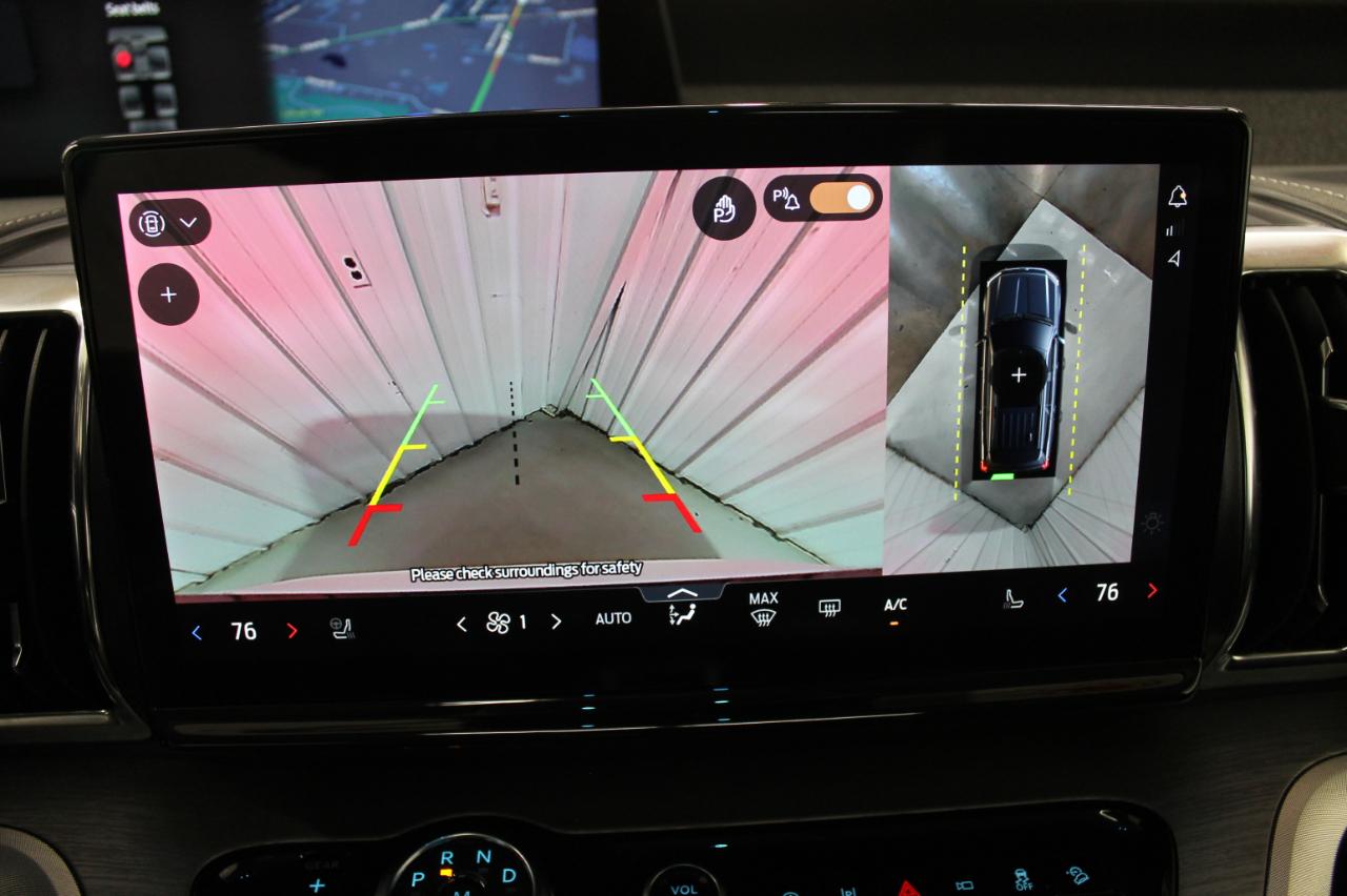 Ford Expedition Max Platinum 4x4 2025