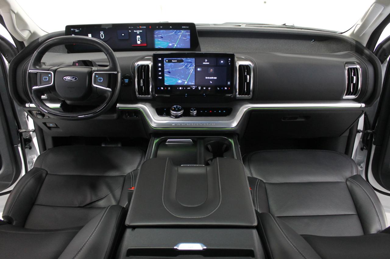 Ford Expedition Max Platinum 4x4 2025