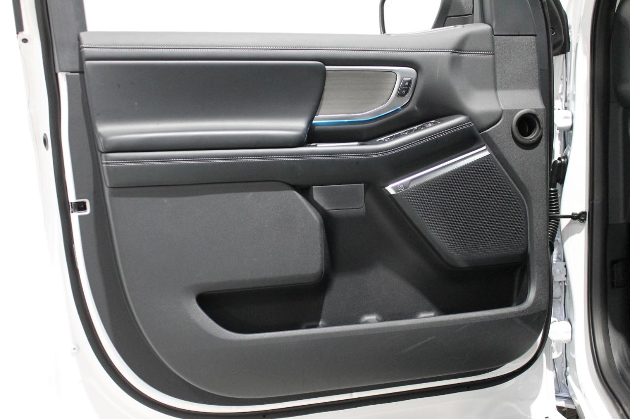 Ford Expedition Max Platinum 4x4 2025