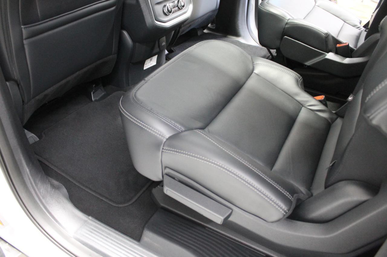 Ford Expedition Max Platinum 4x4 2025