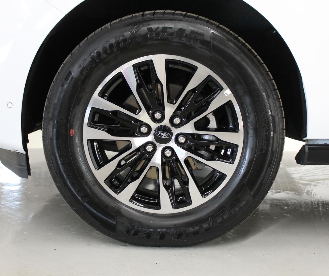 Ford Expedition Max Platinum 4x4 2025