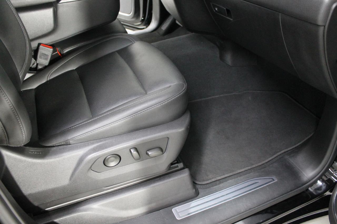 GMC Sierra 1500 2WD Crew Cab 147" SLT 2025