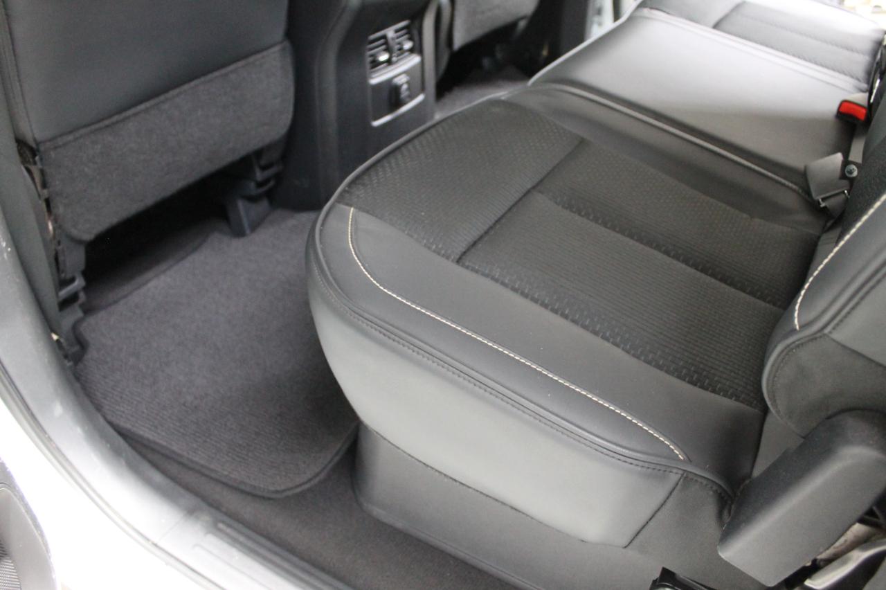 Nissan Titan 4x4 Crew Cab PRO-4X 2017