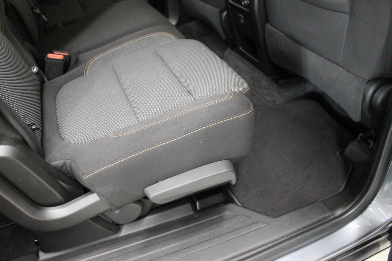 Chevrolet Traverse FWD 4dr LS 2020