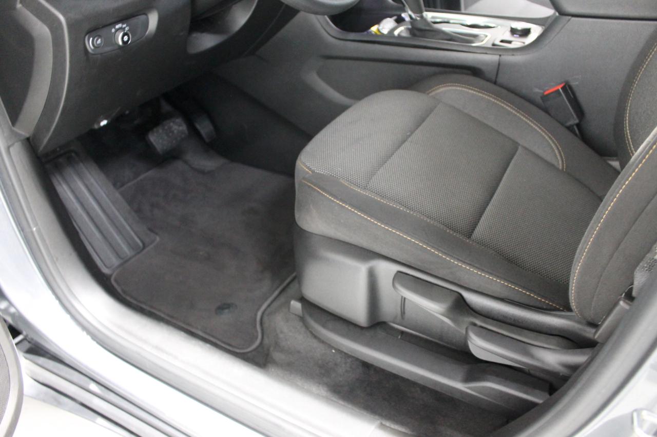 Chevrolet Traverse FWD 4dr LS 2020