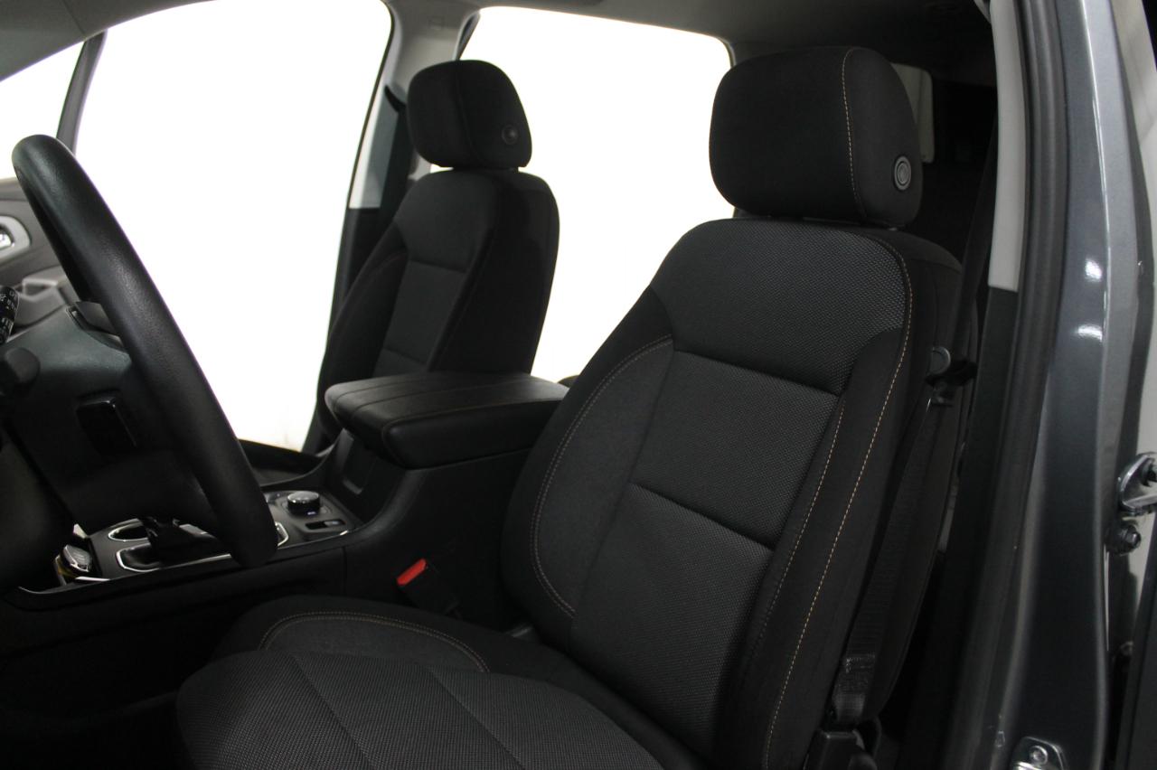 Chevrolet Traverse FWD 4dr LS 2020