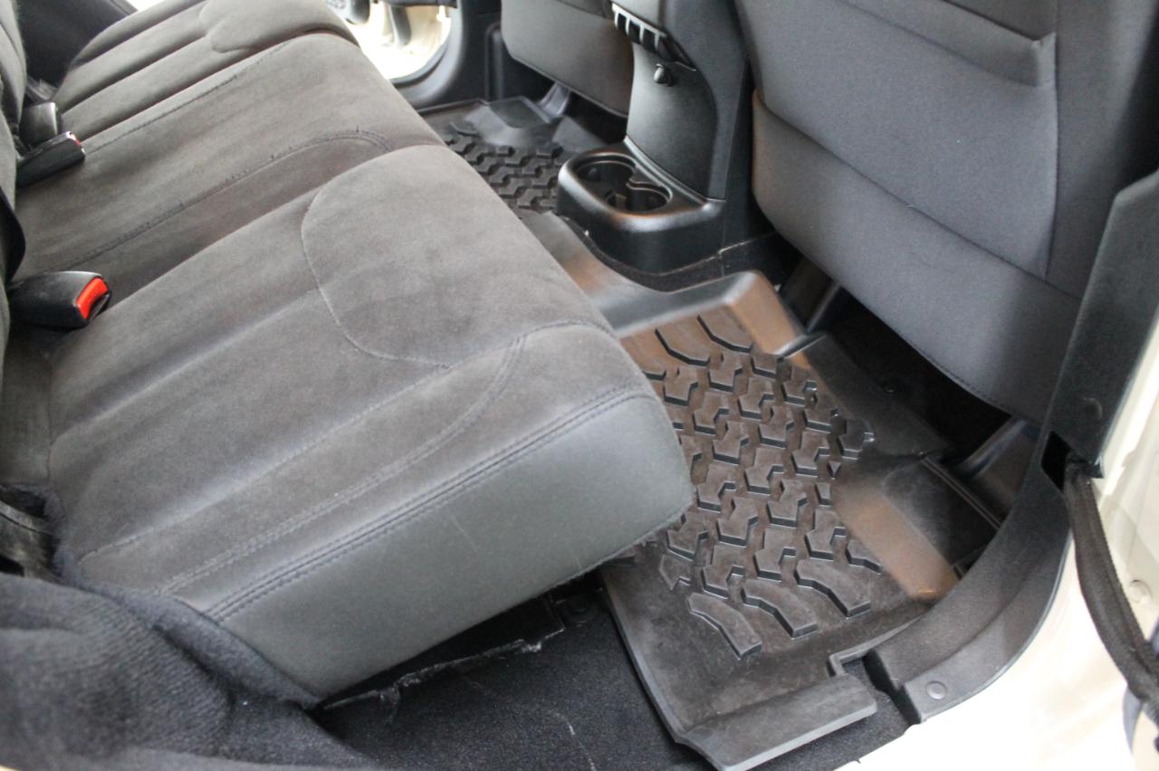 Jeep Wrangler Unlimited 4WD 4dr Sport 2016