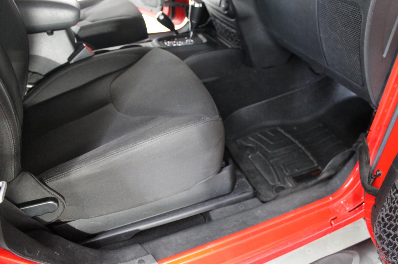 Jeep Wrangler 4WD 2dr Sport 2016