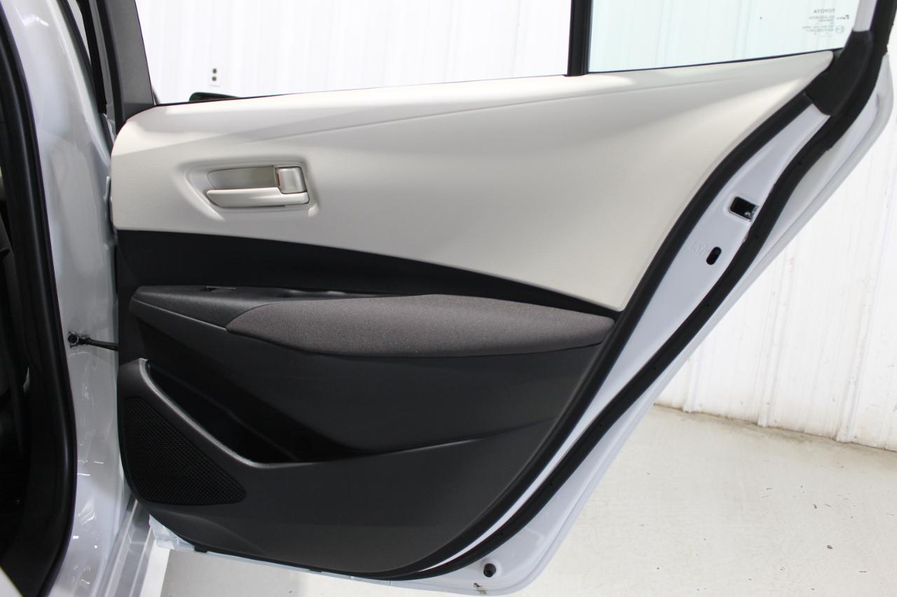 Toyota Corolla LE 2026