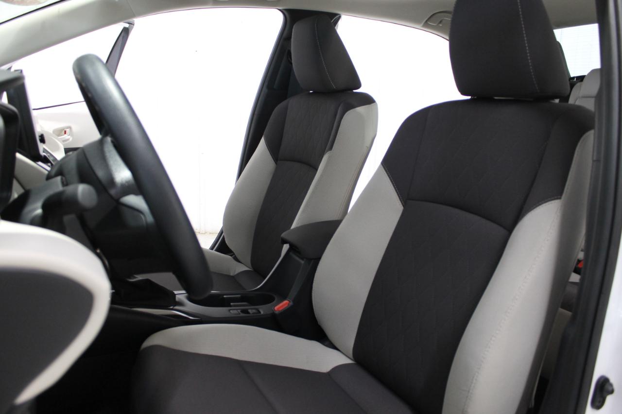 Toyota Corolla LE 2026