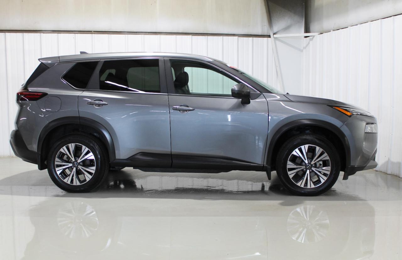 Nissan Rogue SV 2023