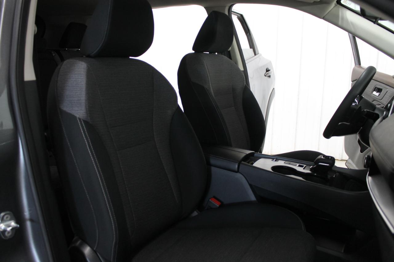 Nissan Rogue SV 2023