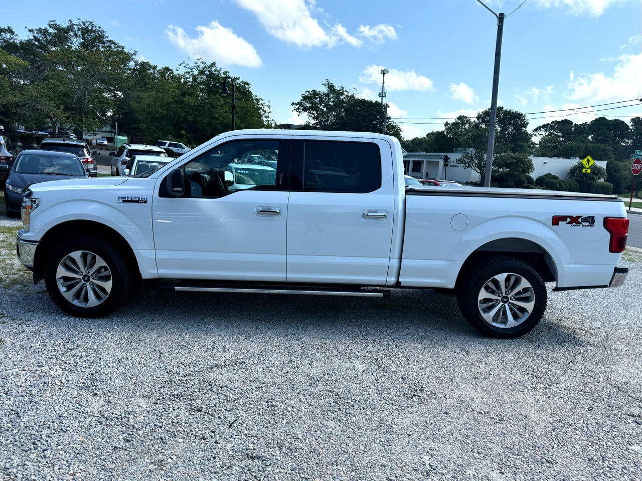 Ford F-150 4WD SuperCrew 145" XLT 2018 Ford F-150 4WD SuperCrew 145" XLT 2018