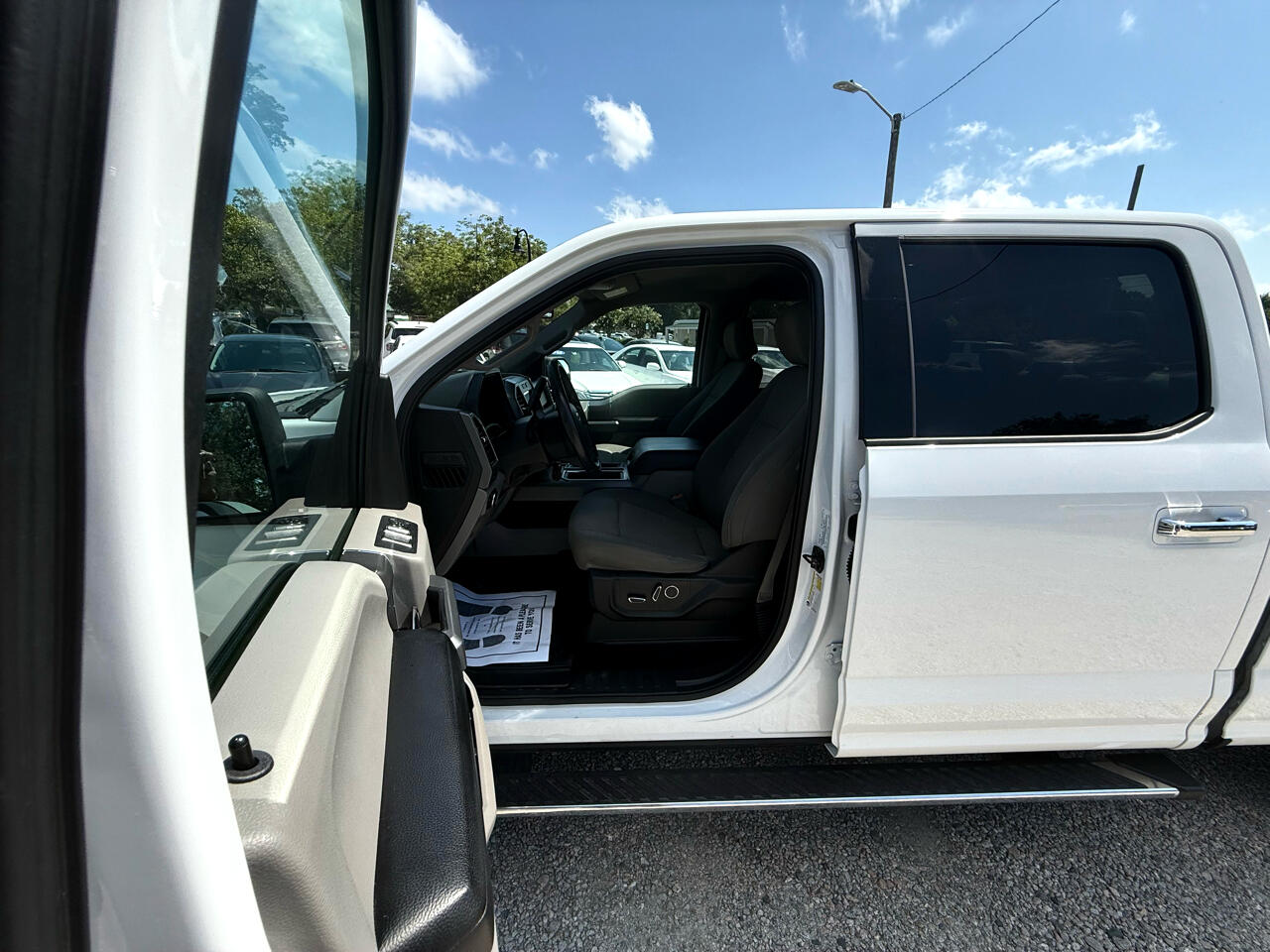 Ford F-150 4WD SuperCrew 145" XLT 2018 Ford F-150 4WD SuperCrew 145" XLT 2018