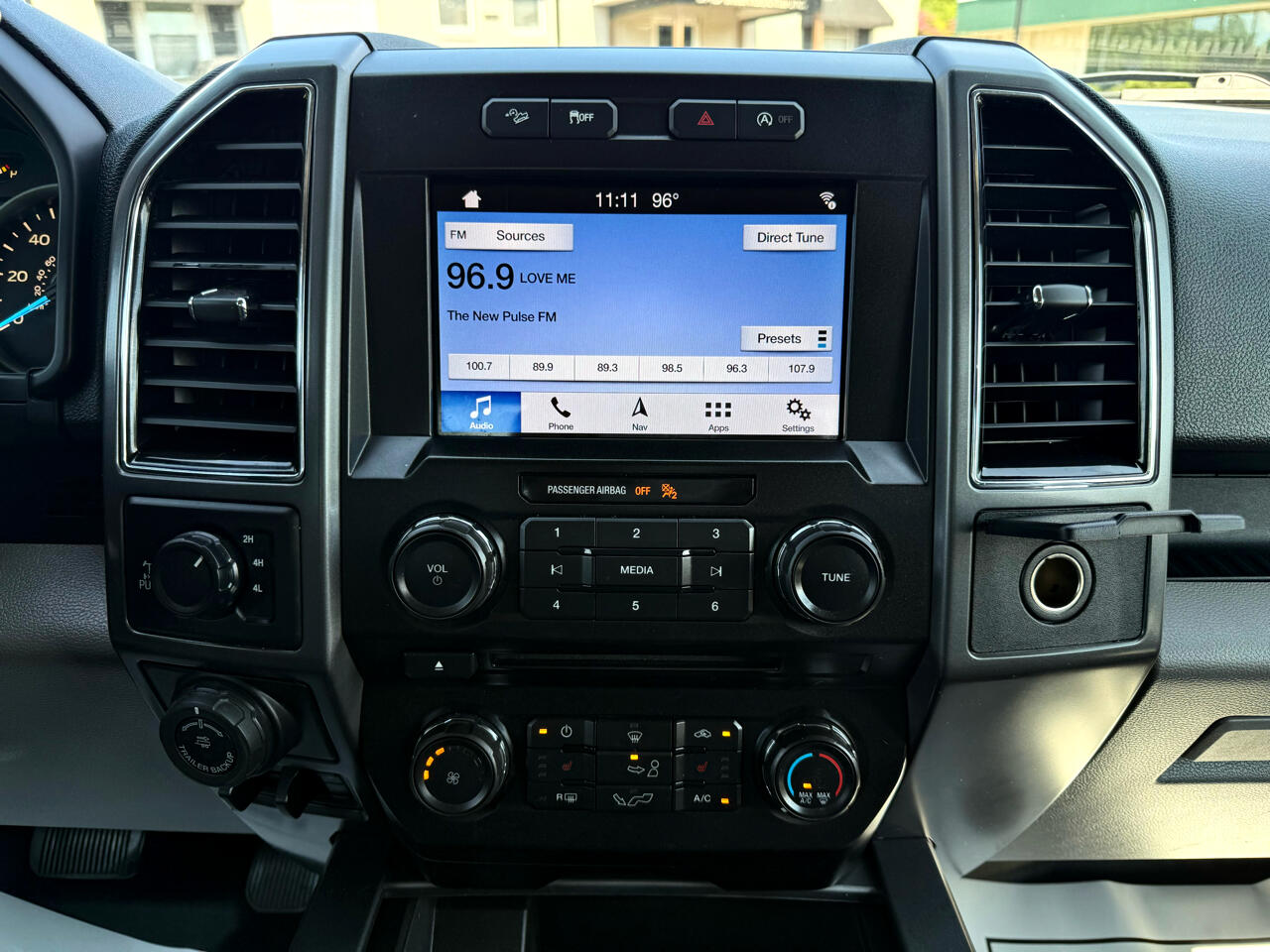Ford F-150 4WD SuperCrew 145" XLT 2018 Ford F-150 4WD SuperCrew 145" XLT 2018