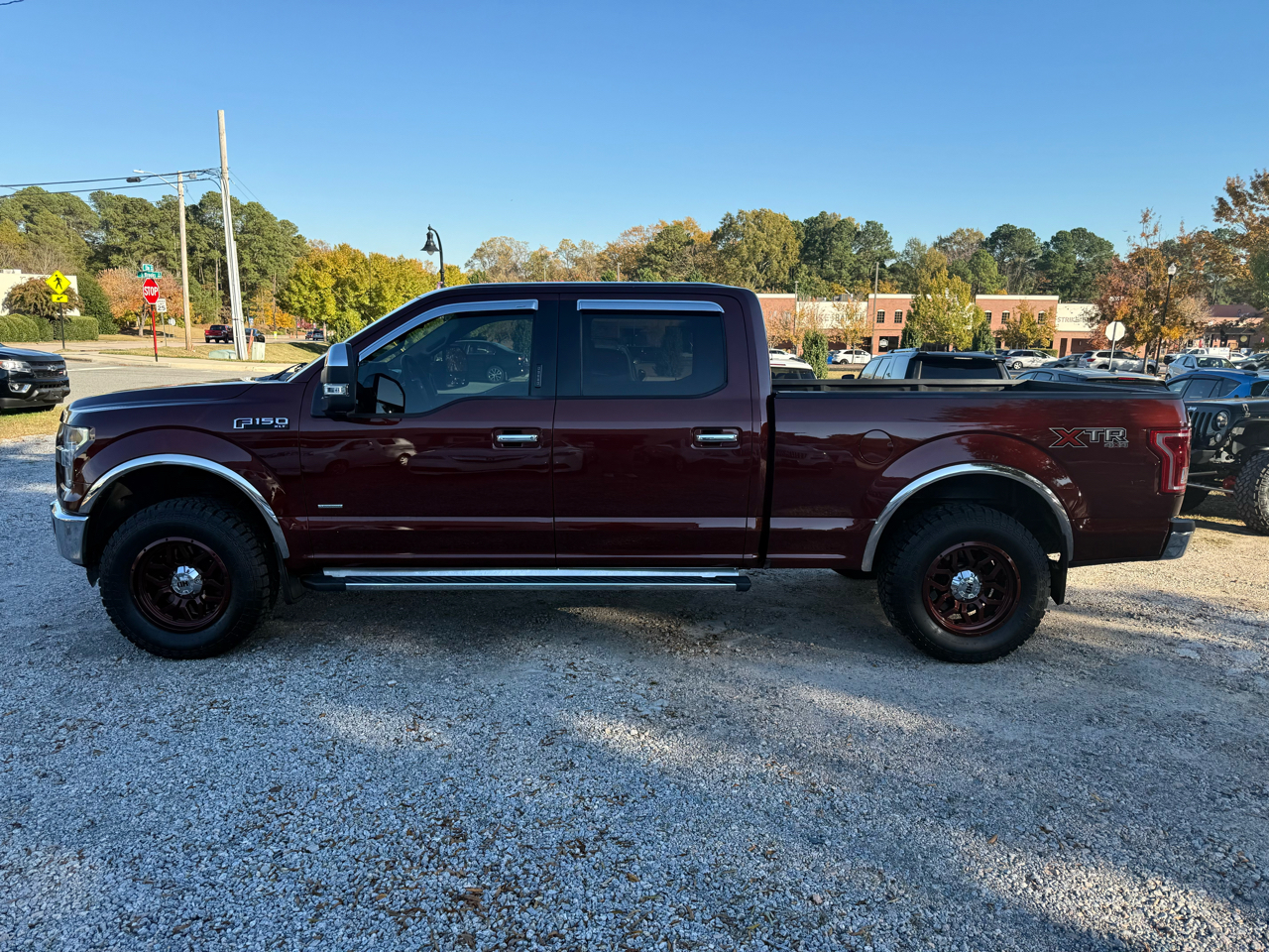 Ford F-150 4WD SuperCrew 145" XLT 2015