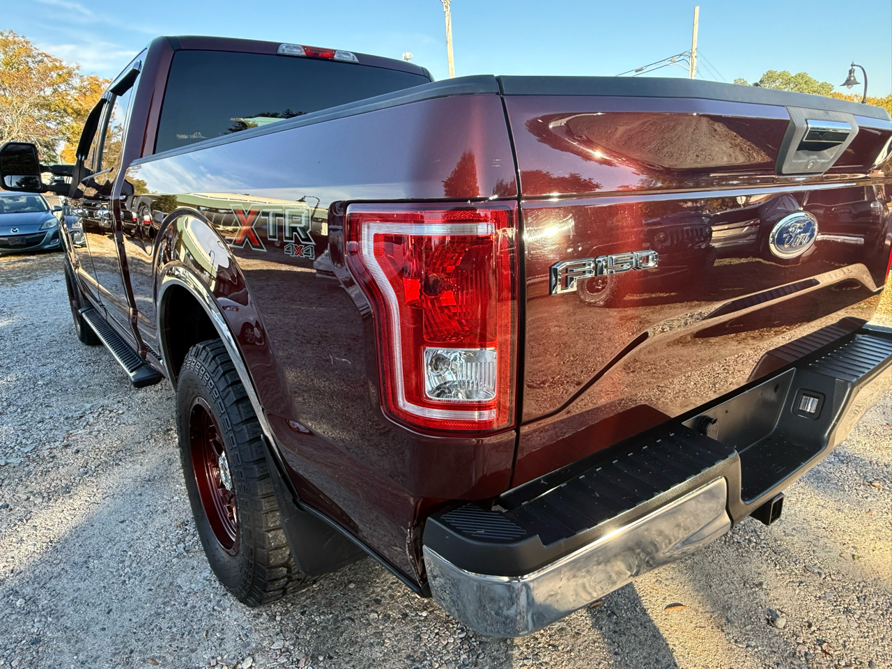 Ford F-150 4WD SuperCrew 145" XLT 2015