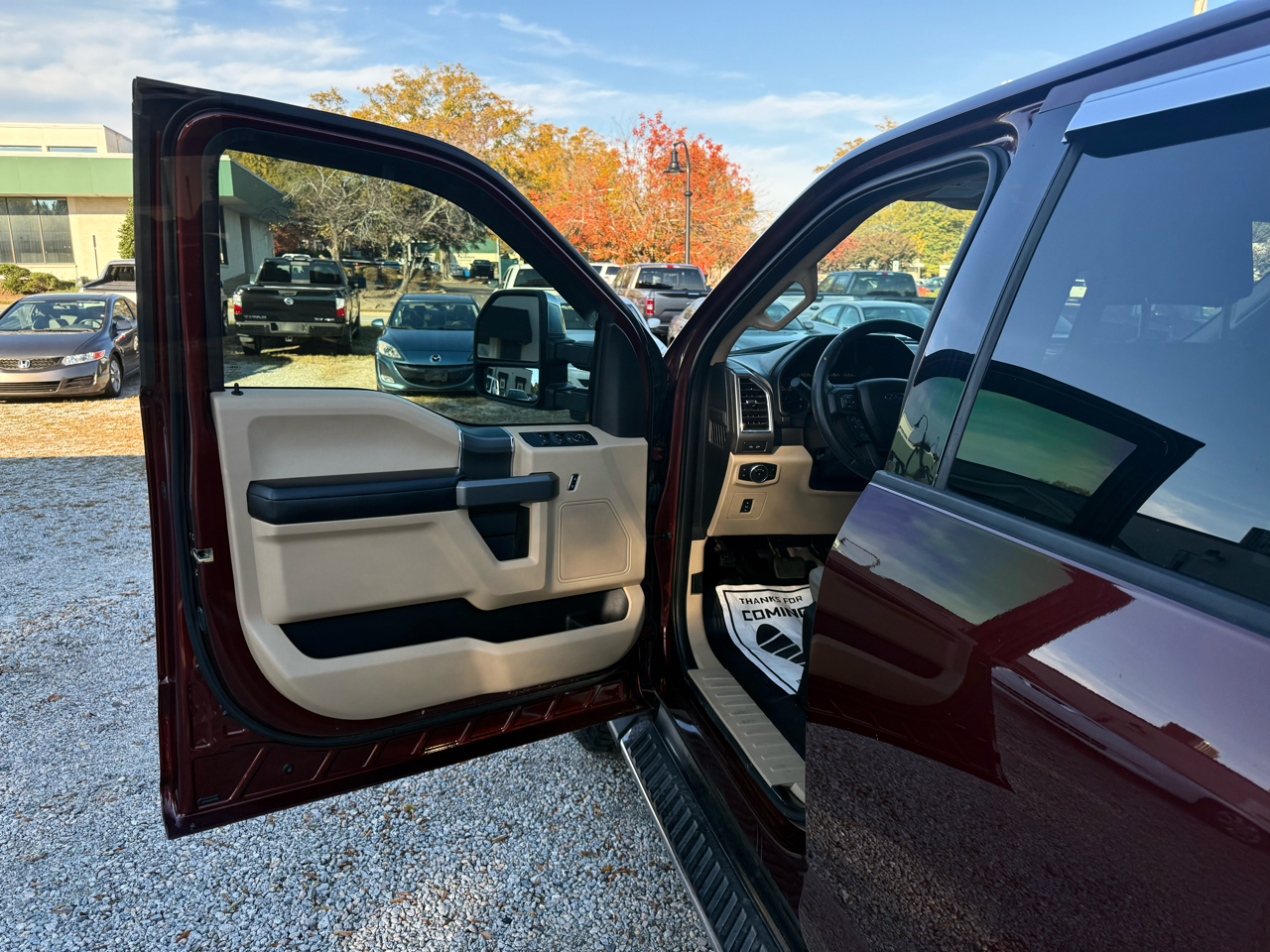 2015 Ford F-150 Lariat photo 3