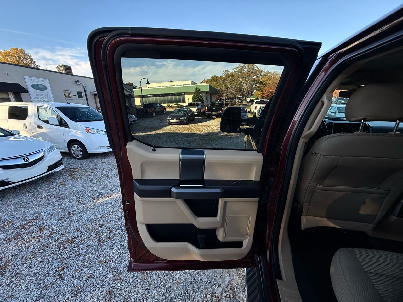 Ford F-150 4WD SuperCrew 145" XLT 2015