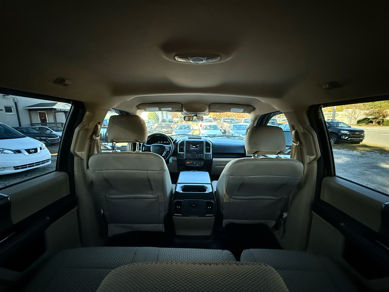 Ford F-150 4WD SuperCrew 145" XLT 2015