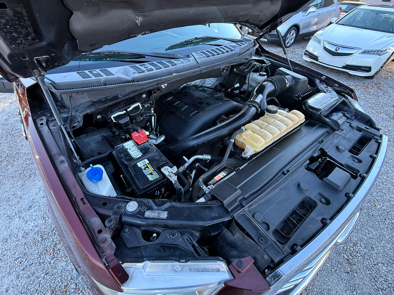 Ford F-150 4WD SuperCrew 145" XLT 2015