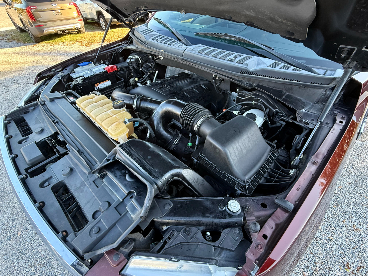 Ford F-150 4WD SuperCrew 145" XLT 2015