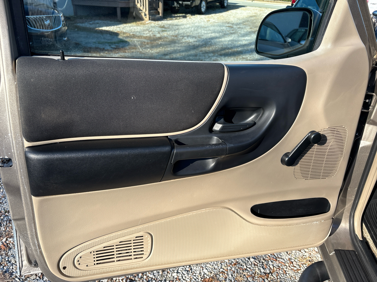 Ford Ranger Reg Cab LWB 2.3L XL Fleet 2004