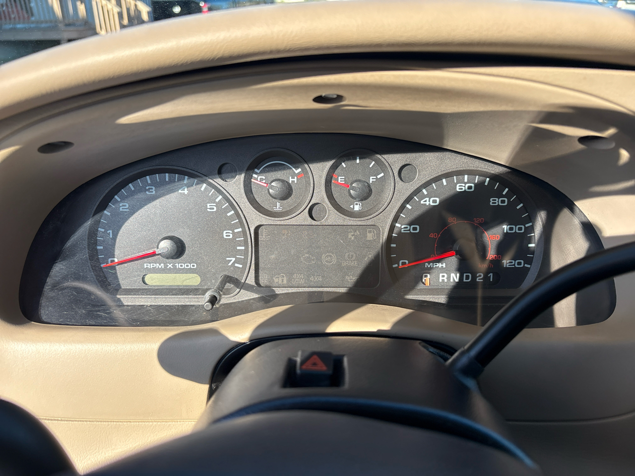 Ford Ranger Reg Cab LWB 2.3L XL Fleet 2004