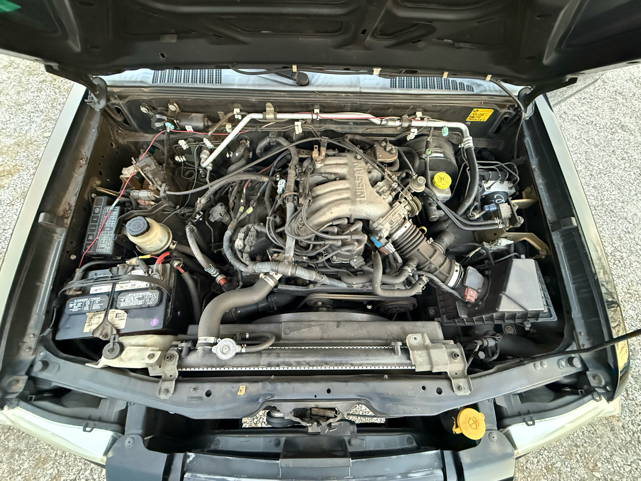 Nissan Frontier 2WD XE Crew Cab V6 Auto Std Bed 2004