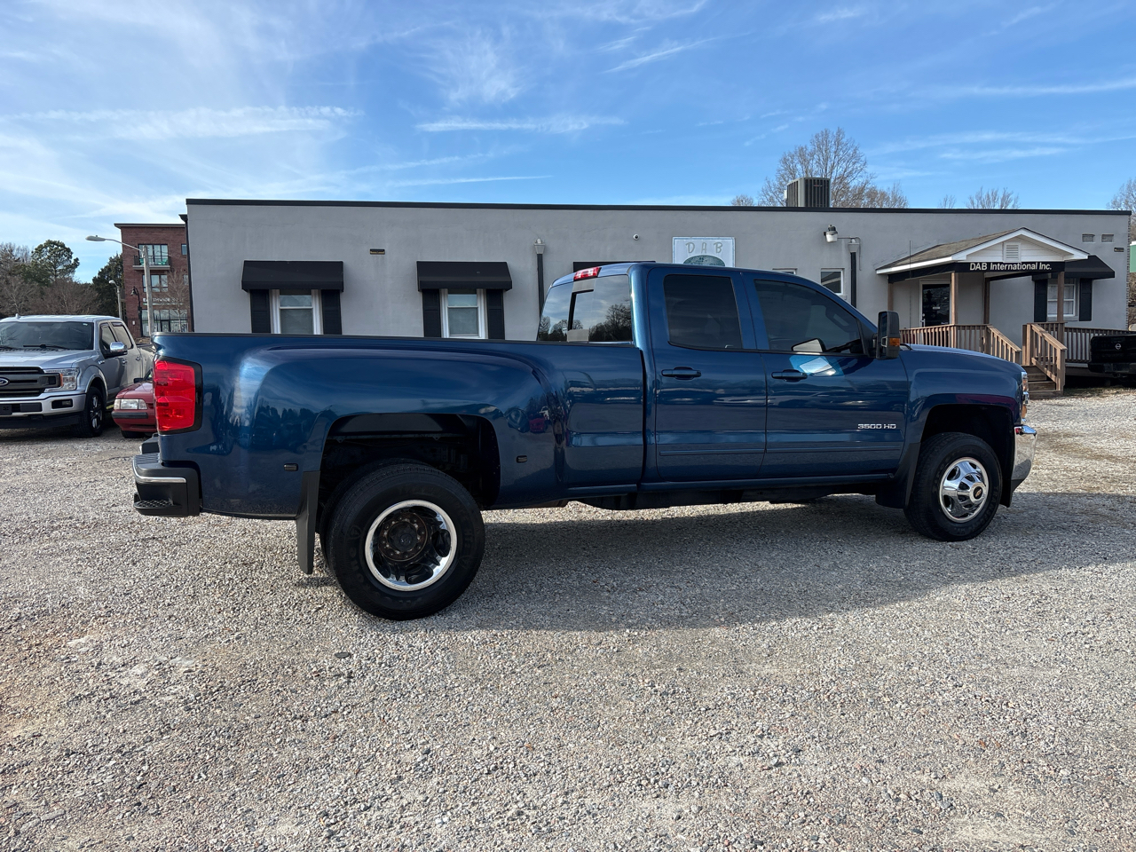 Chevrolet Silverado 3500HD 2WD Double Cab 158.1" LT 2016