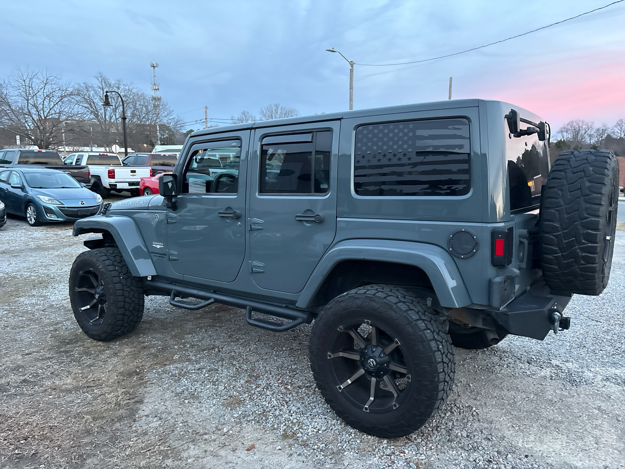 Jeep Wrangler Unlimited 4WD 4dr Sahara 2014