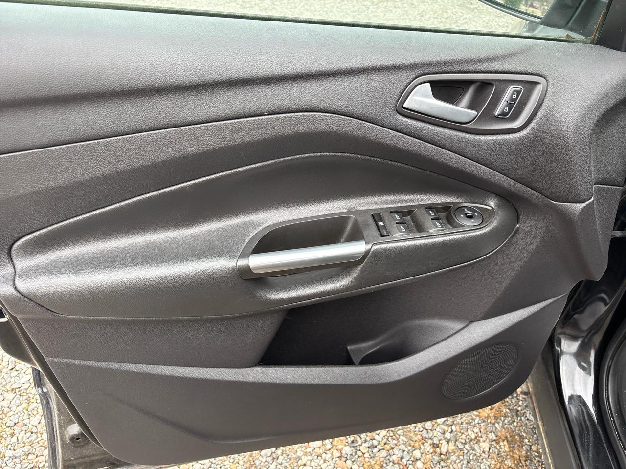 Ford Escape 4WD 4dr SE 2014