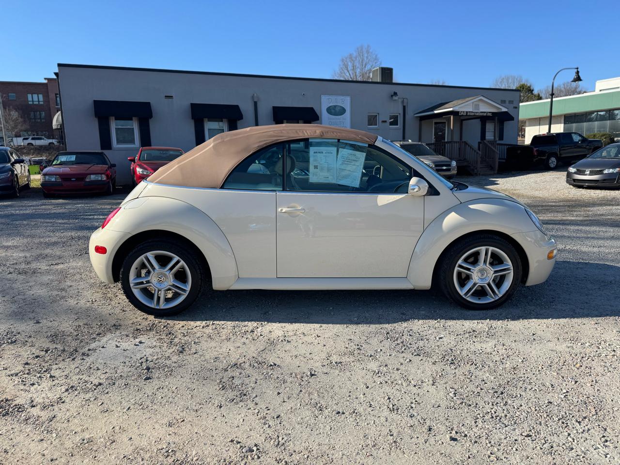 Volkswagen New Beetle Convertible 2dr Convertible GLS Turbo Auto 2004