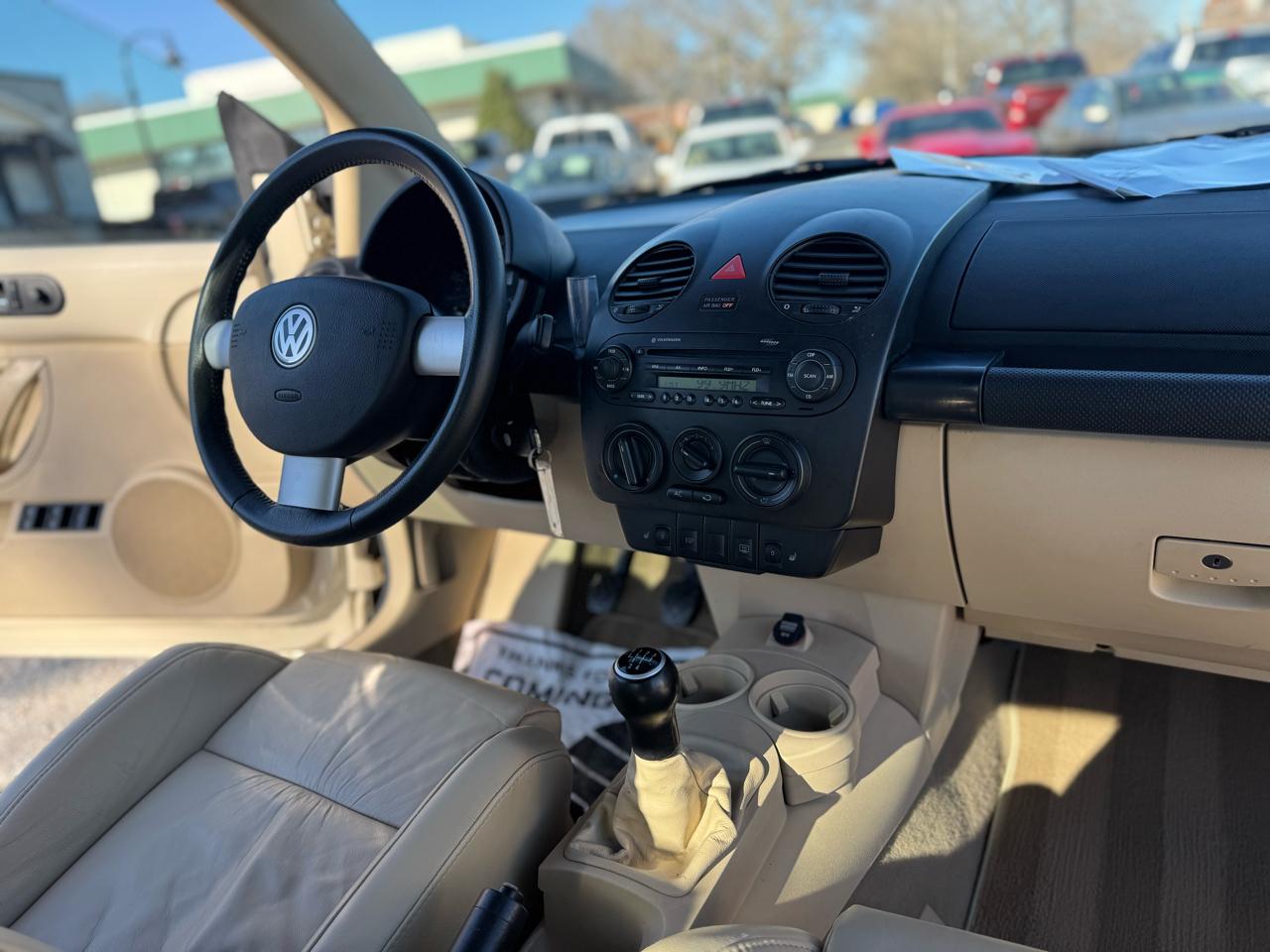 Volkswagen New Beetle Convertible 2dr Convertible GLS Turbo Auto 2004