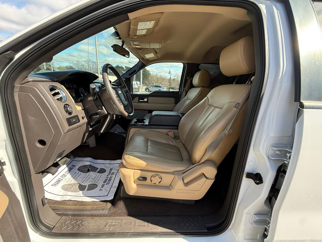 Ford F-150 4WD SuperCrew 145" Platinum 2014