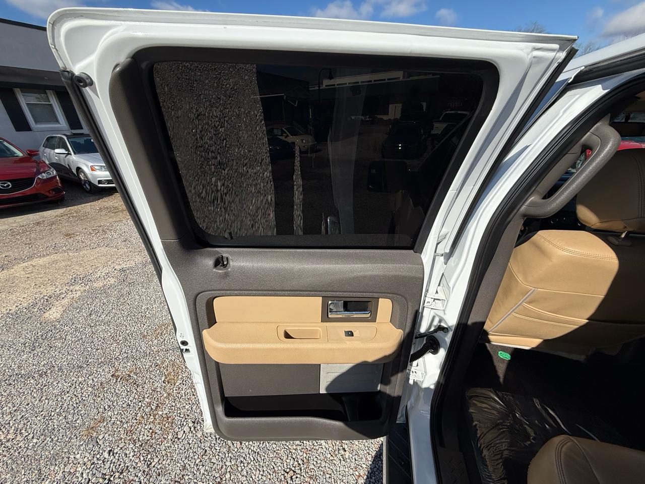 Ford F-150 4WD SuperCrew 145" Platinum 2014