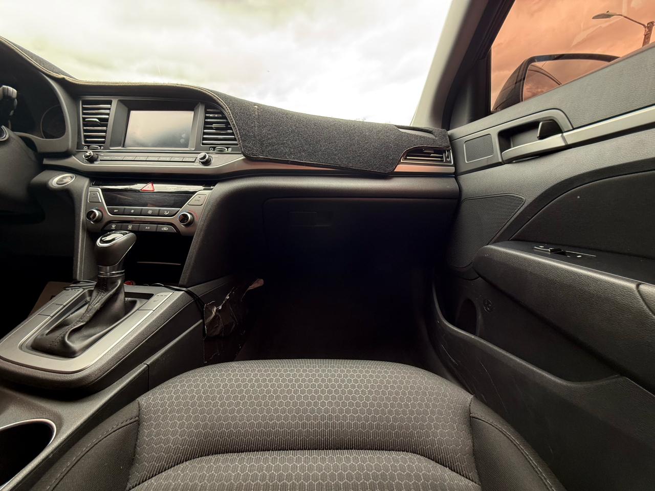 Hyundai Elantra Value Edition 2.0L Auto (Alabama) 2017